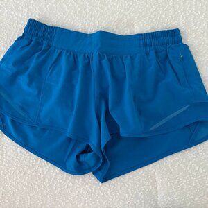 Lululemon Hotty Hot Shorts 2.5